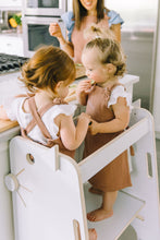 Charger l'image dans la galerie, learning tower for two kids twins learning tower white tour d'apprentissage pour jumeaux