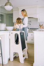 Charger l'image dans la galerie, petit apprenti slate gray modern adult mom apron tablier maman gris ardoise