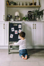 Load image into Gallery viewer, holiday season learning magnets learning cards for kids aimants d'apprentissage temps des fêtes cartes d'apprentissage pour enfants