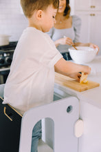 Charger l'image dans la galerie, learning tower tour d'apprentissage kitchen tower tour d'observation made in canada art easel