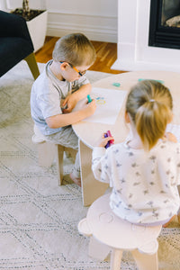 Ensemble table ronde et tabourets pour enfants kids round play table set with stools petit apprenti